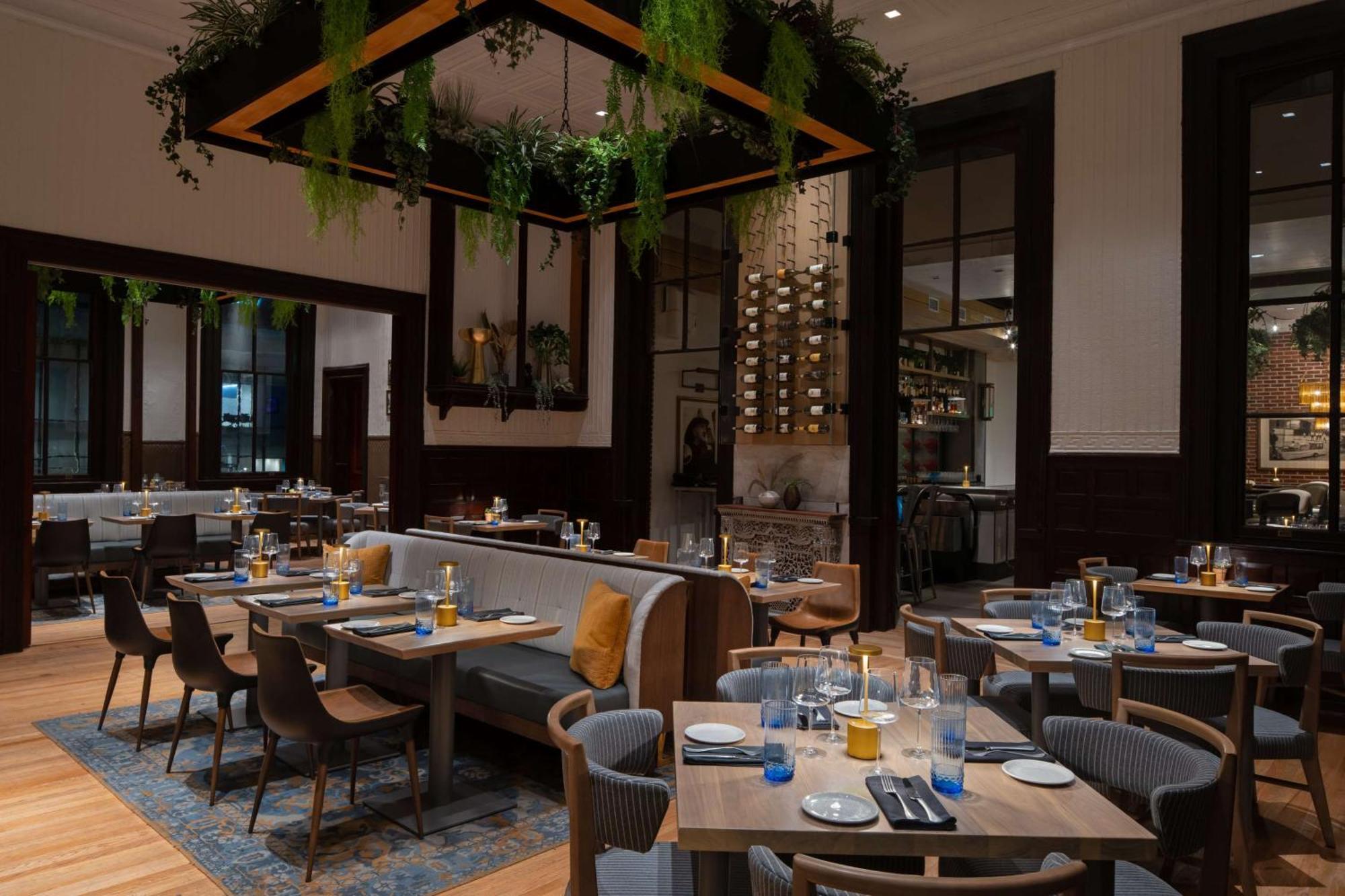 Hotel West & Main Conshohocken, Tapestry Collection Hilton エクステリア 写真