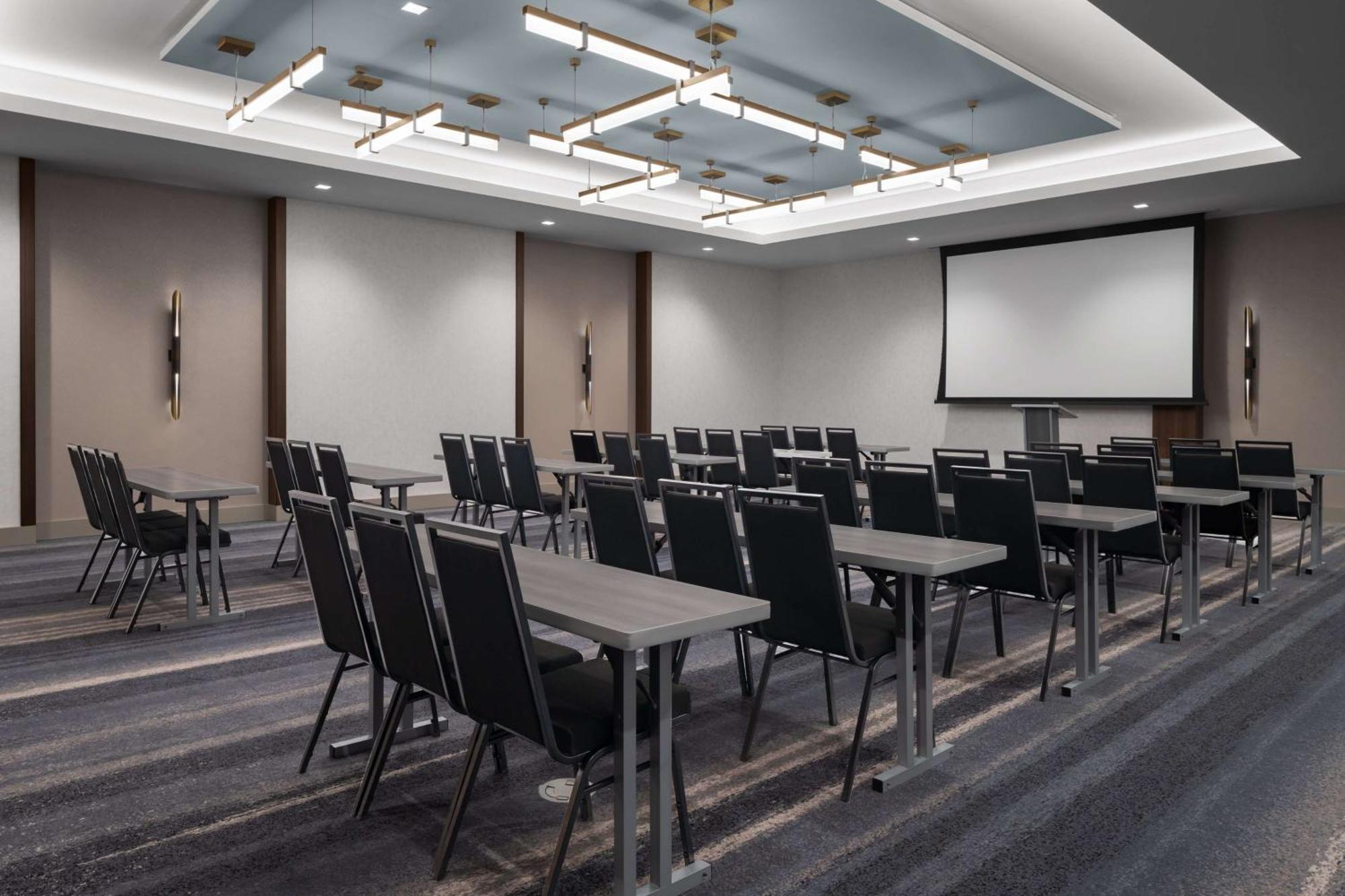 Hotel West & Main Conshohocken, Tapestry Collection Hilton エクステリア 写真