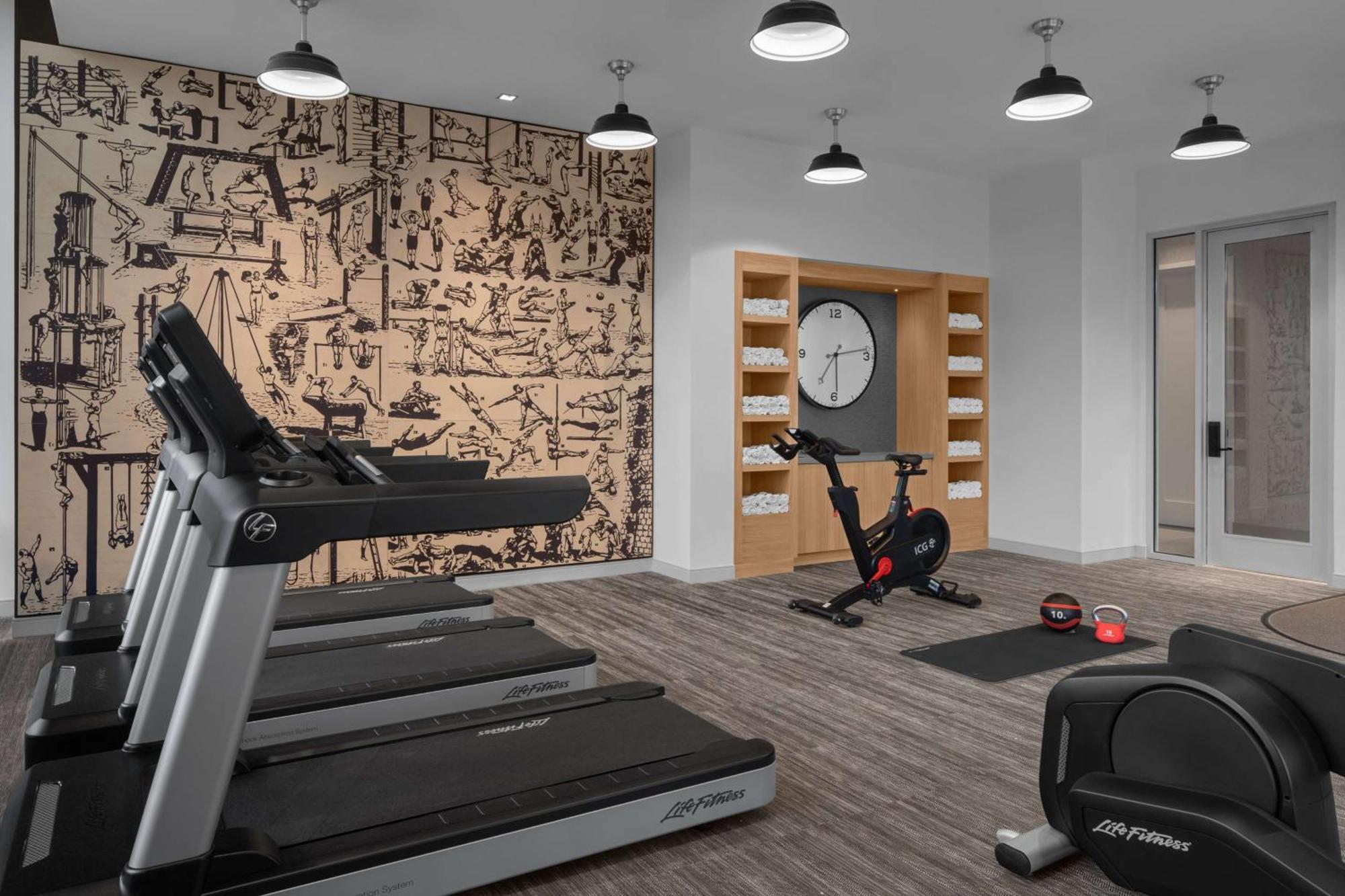 Hotel West & Main Conshohocken, Tapestry Collection Hilton エクステリア 写真