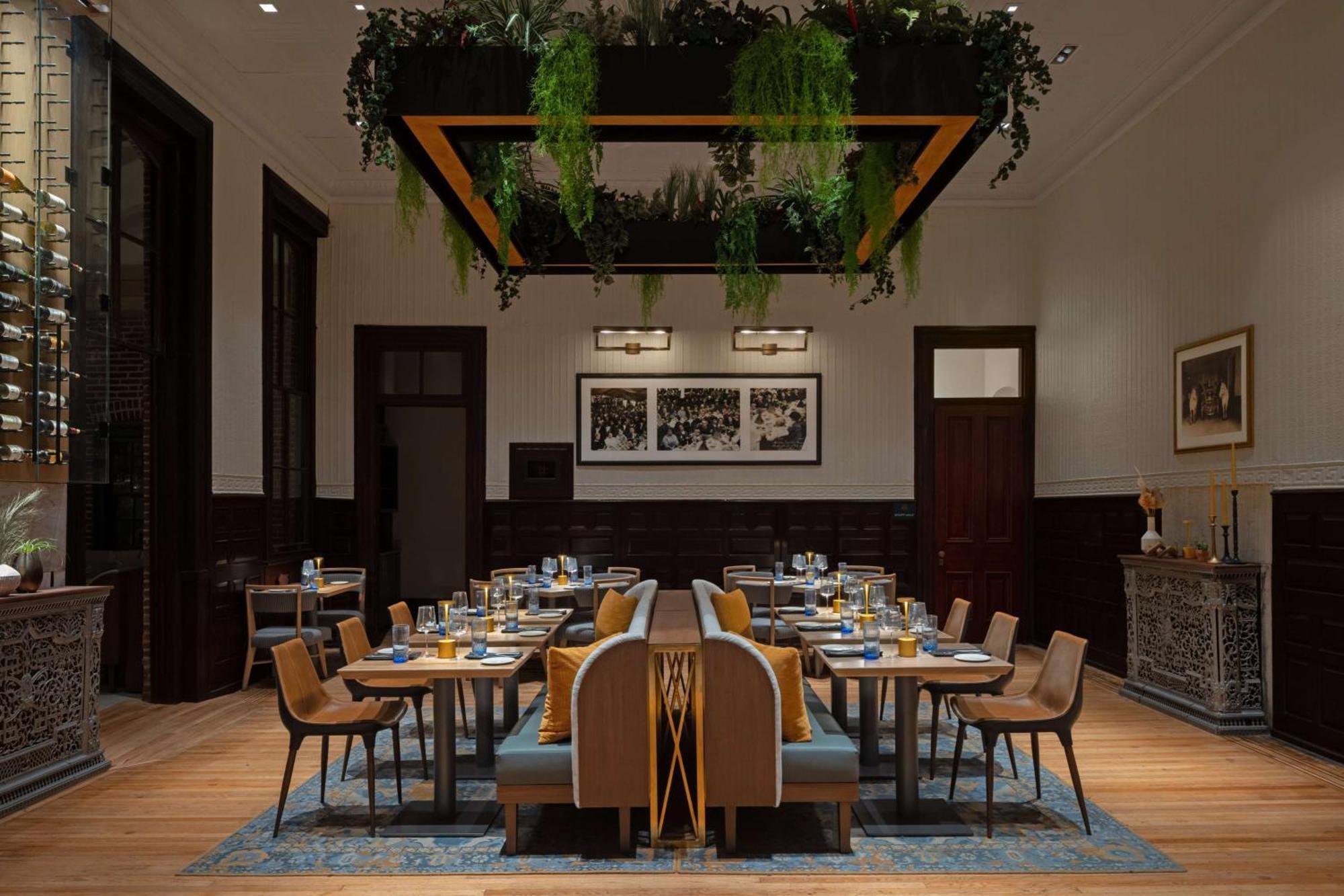 Hotel West & Main Conshohocken, Tapestry Collection Hilton エクステリア 写真