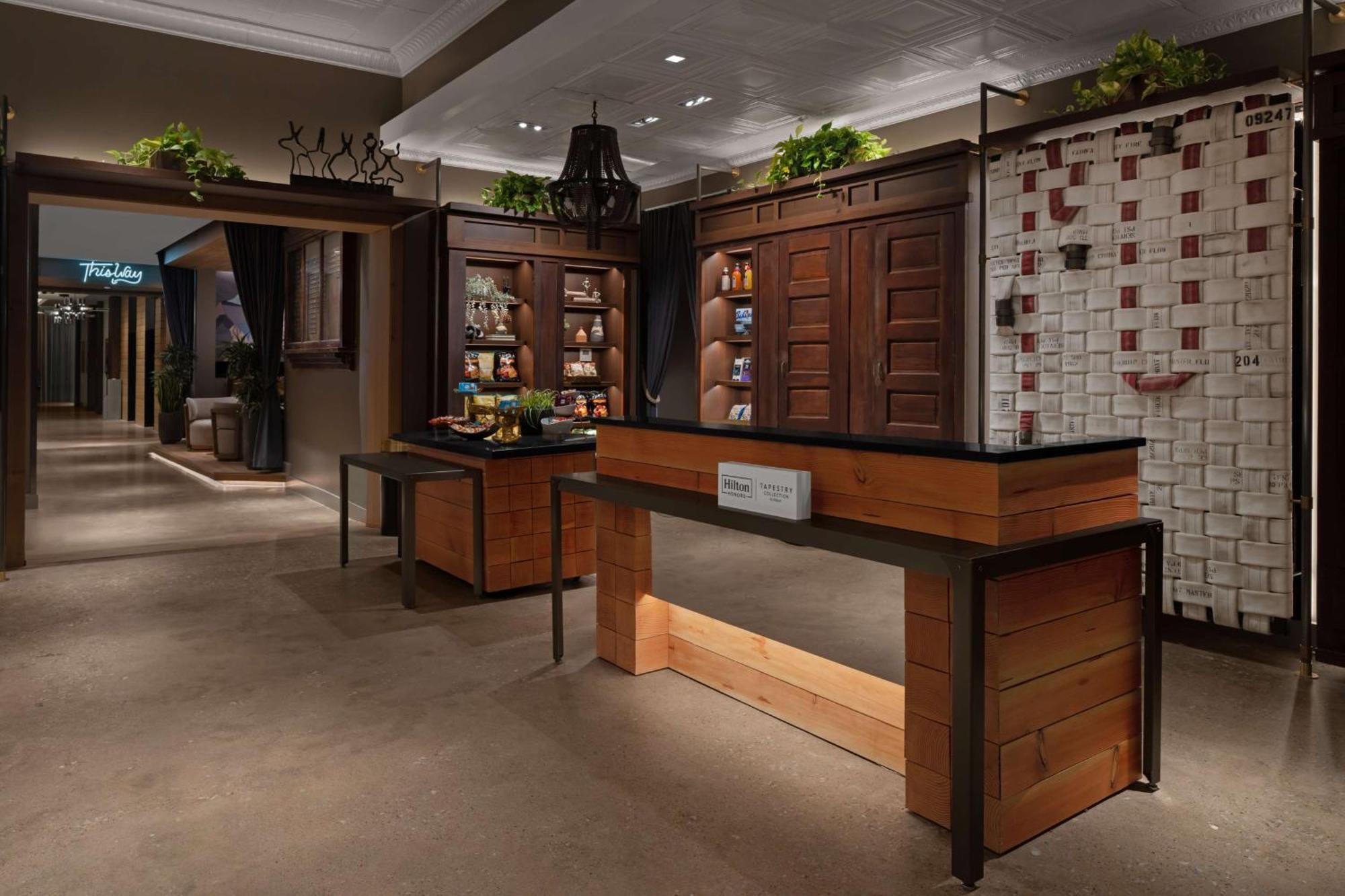 Hotel West & Main Conshohocken, Tapestry Collection Hilton エクステリア 写真